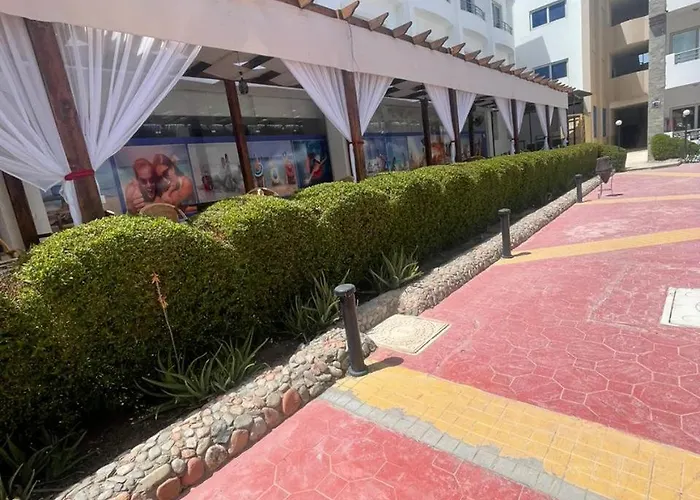 Luxury Cecelia Aparthotel Hurghada